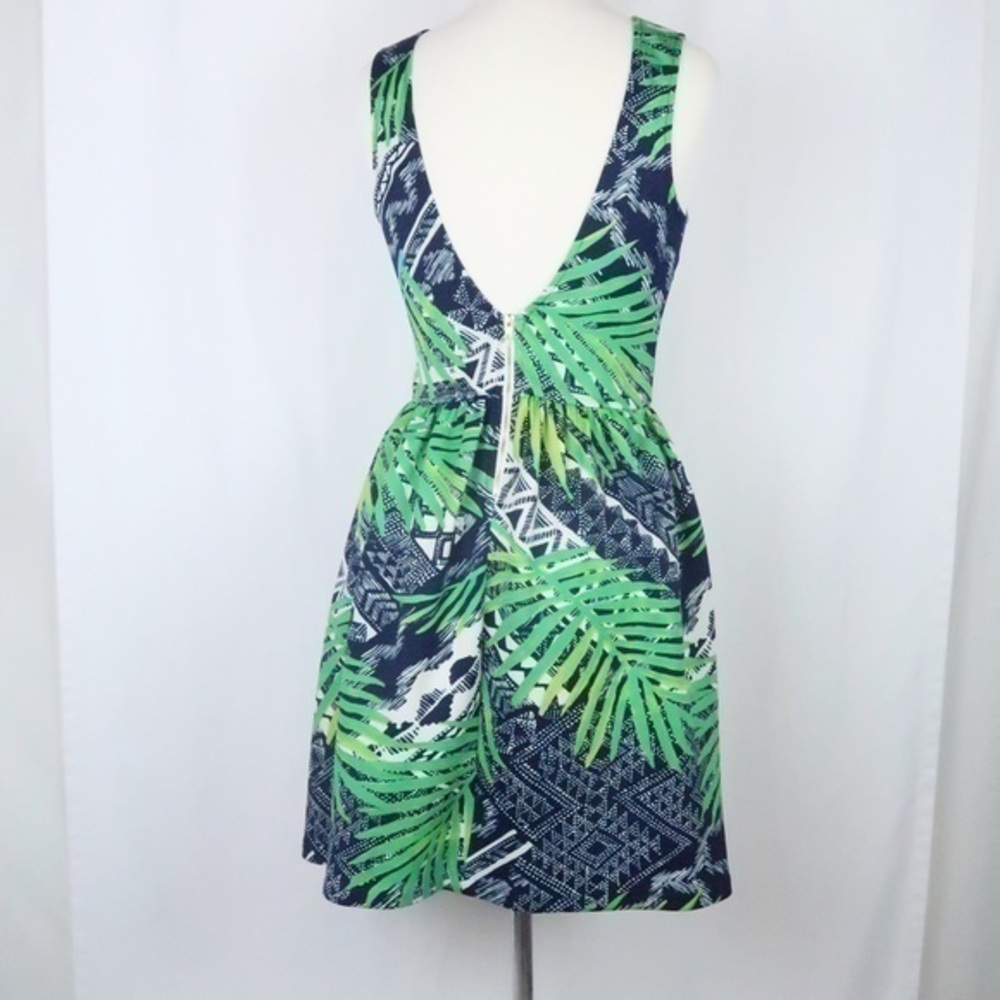 Saks fifth avenue green floral dress